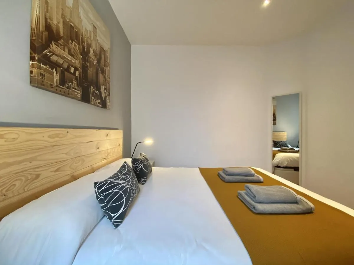 Sagrada Familia Apartment バルセロナ